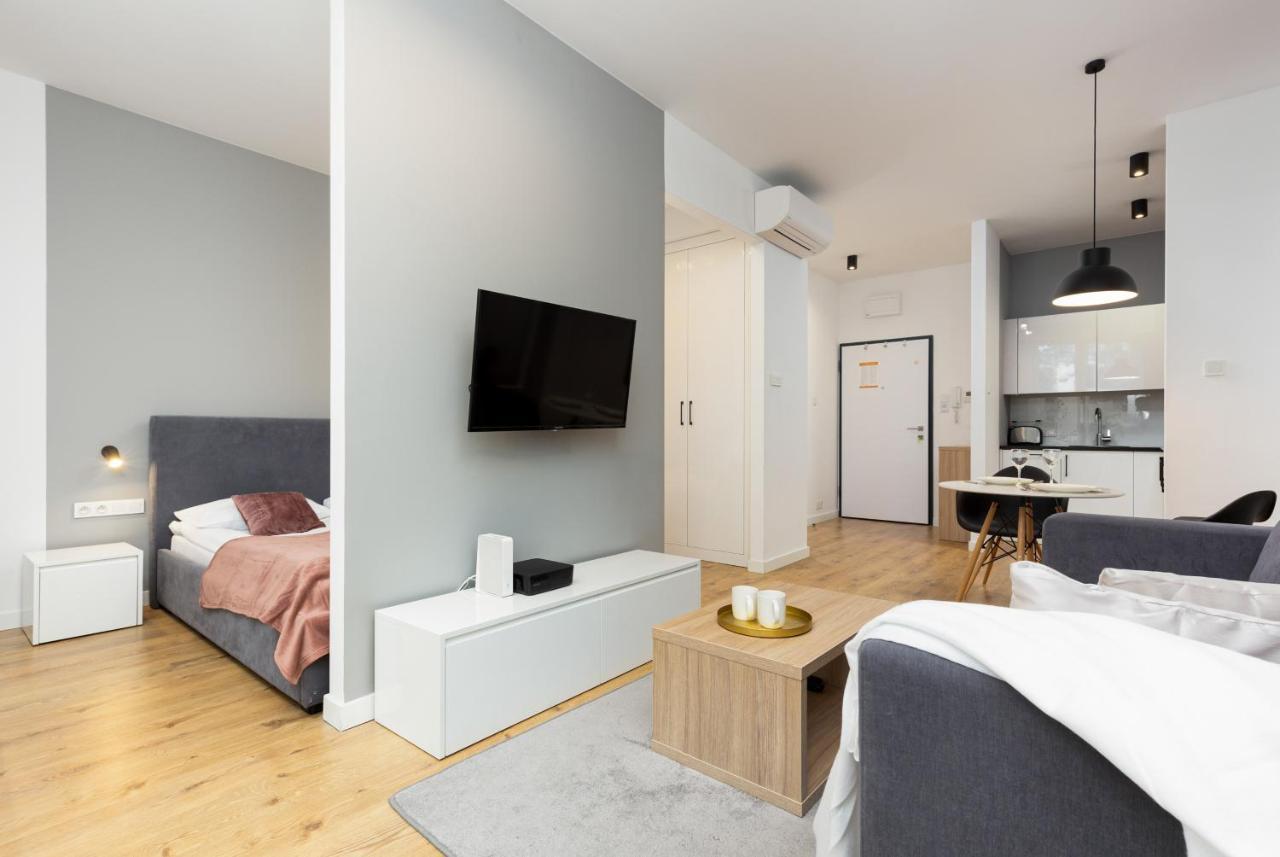 Slawinska Apartment Warsaw Wola By Noclegi Renters Exterior foto